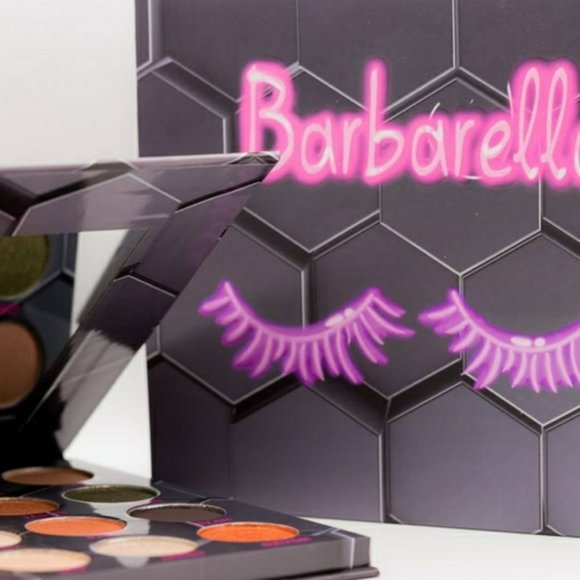 BEEBEAUTY LONDON Barbarella Eyeshadow Palette - Picture 3 of 5